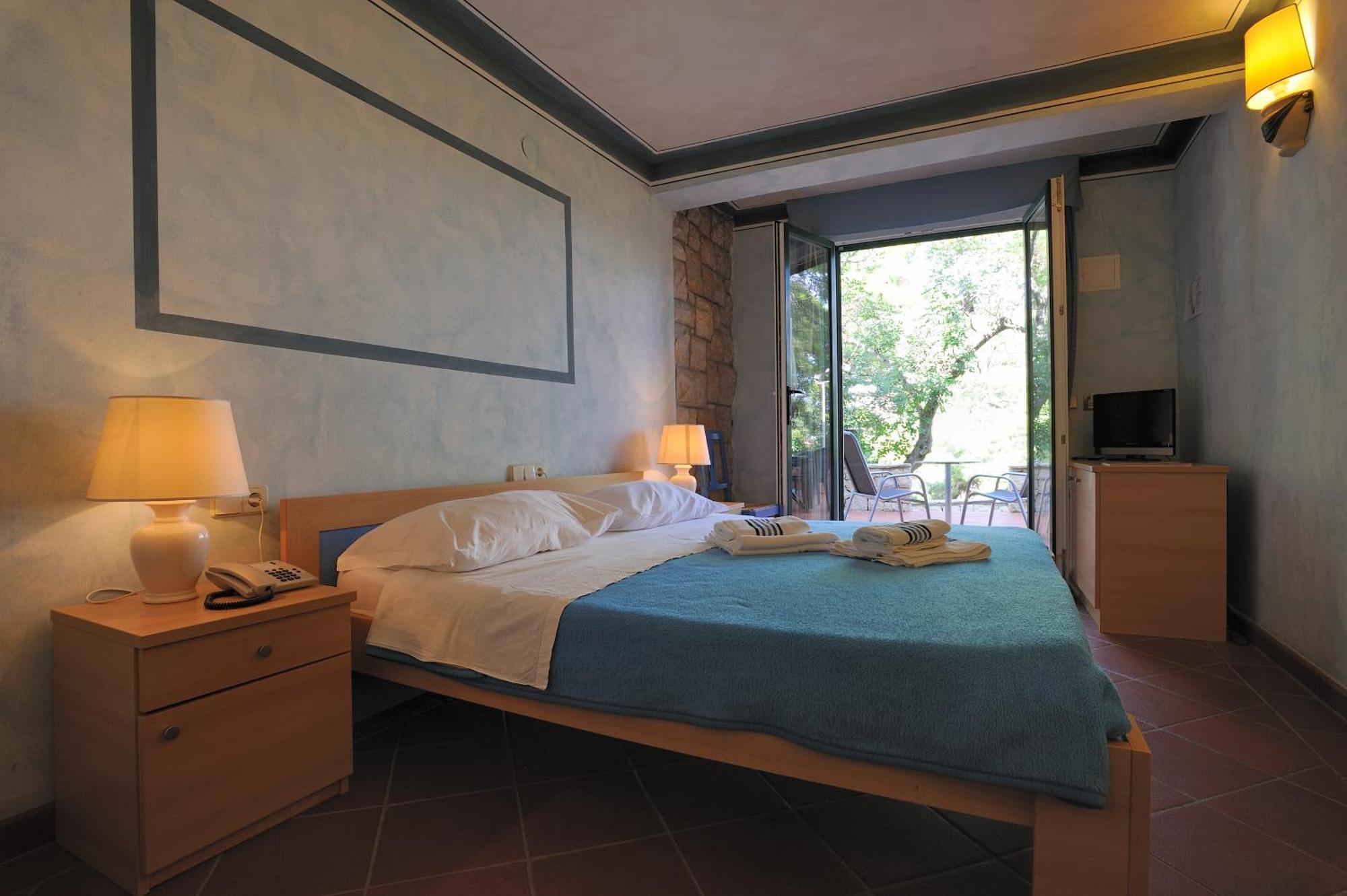 Hotel Solitudo Uble Luaran gambar