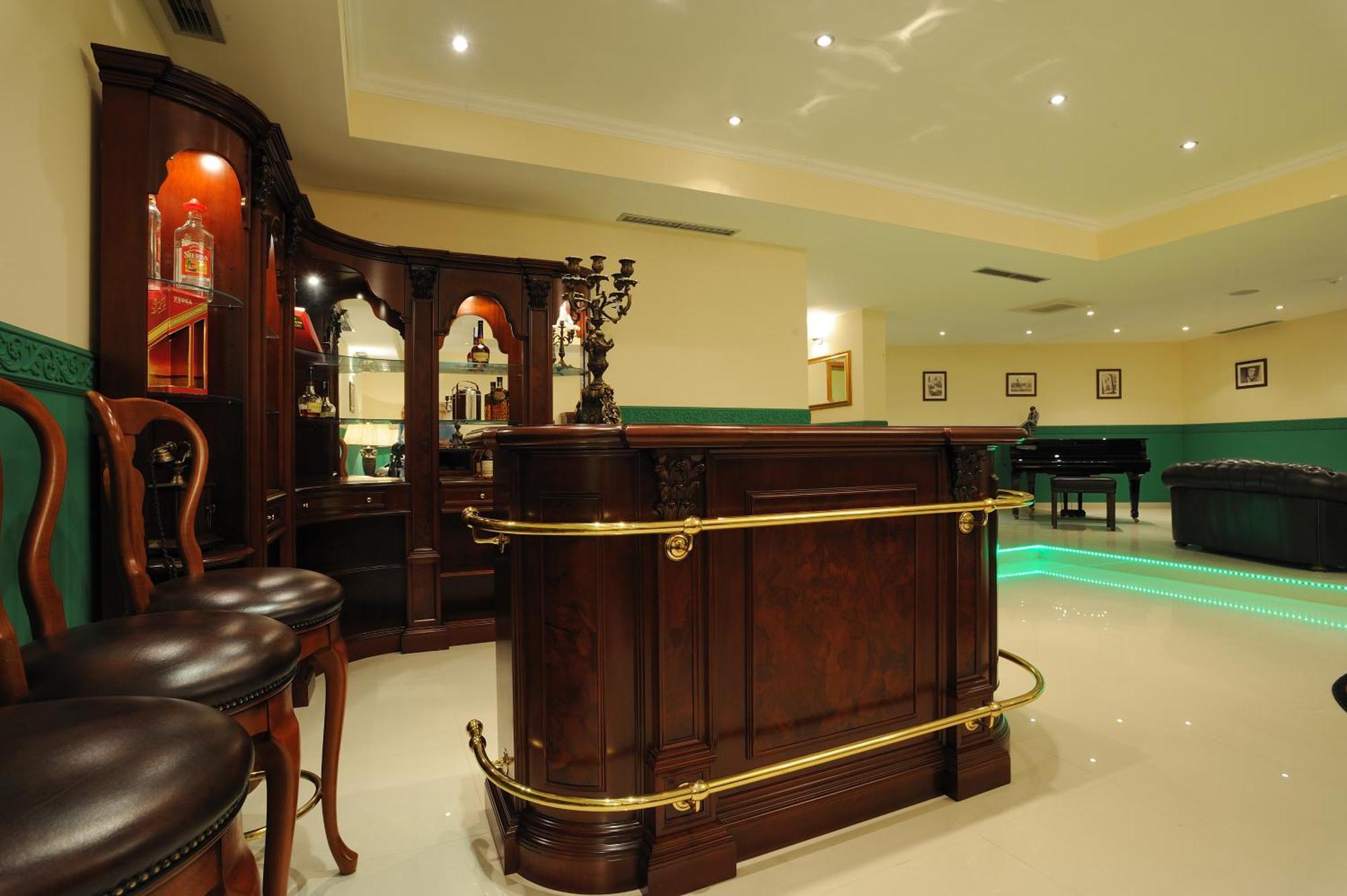 Hotel Solitudo Uble Luaran gambar